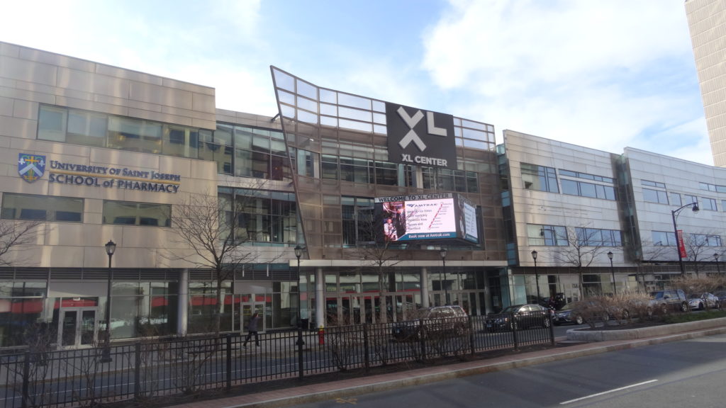 XL CENTER